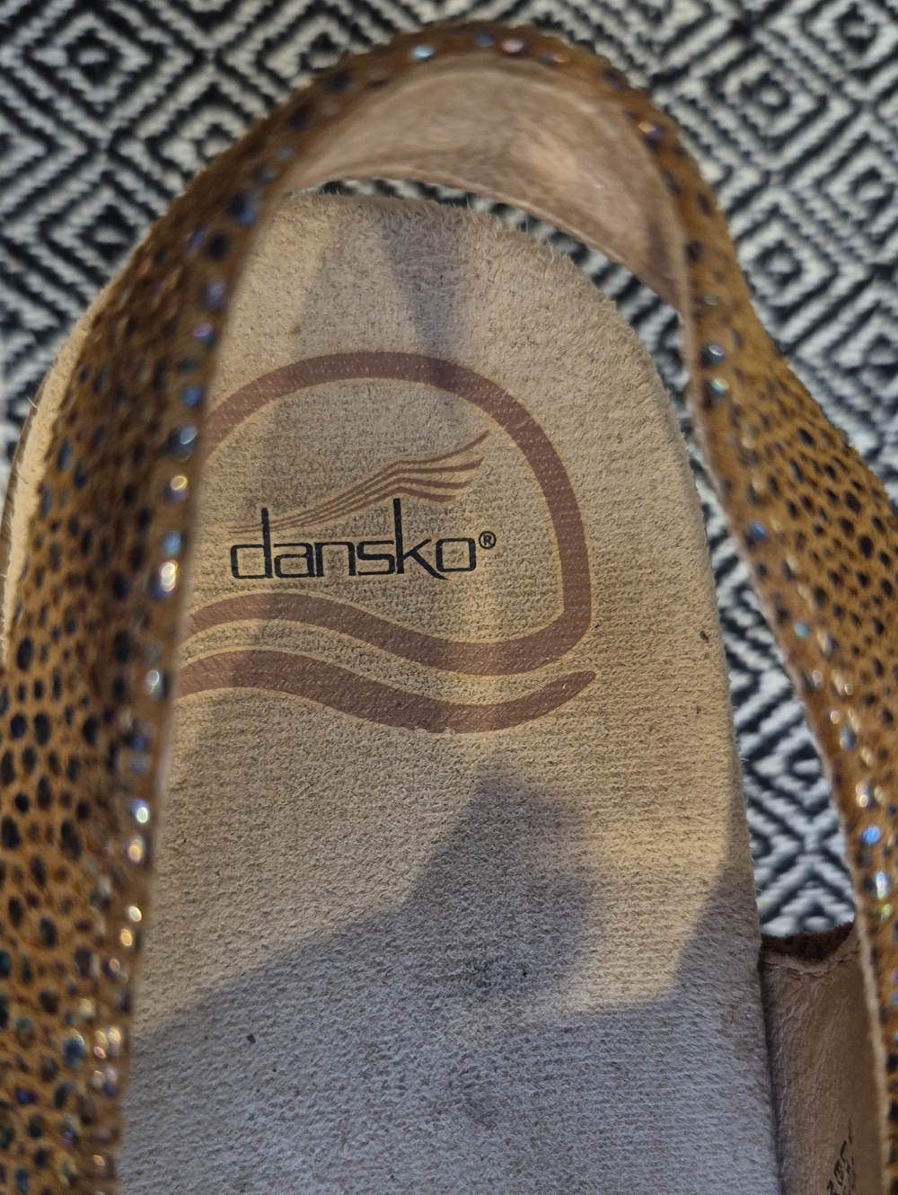Dansko Metallic Strap Sandals Size 8.5 (39) - Picture 8 of 10